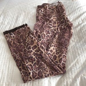 Only Hearts Lace leopard print leggings! Sz L